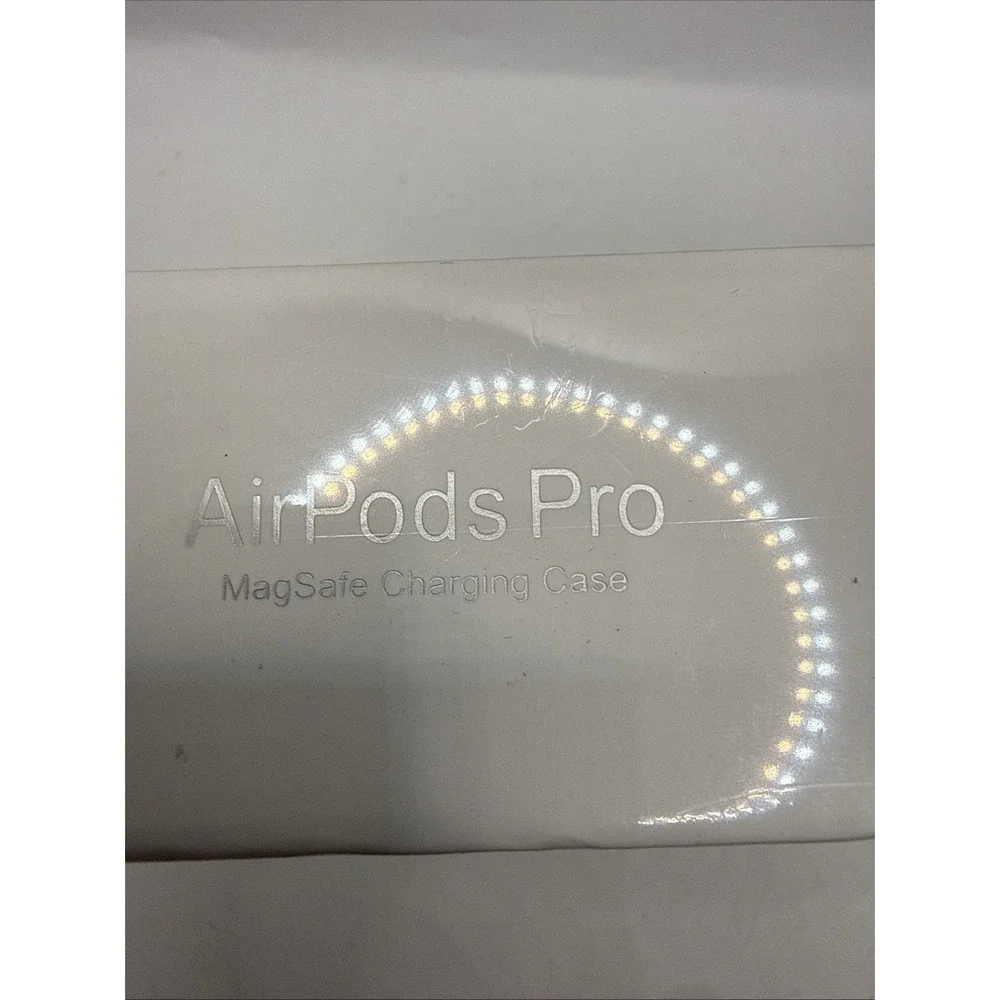Brand NEW White Unopened Apple AirPods Pro Wireless Charge Case